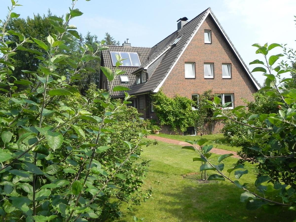 Haus *Ueues Aran* Wohnung Nr. 6 Небель Экстерьер фото
